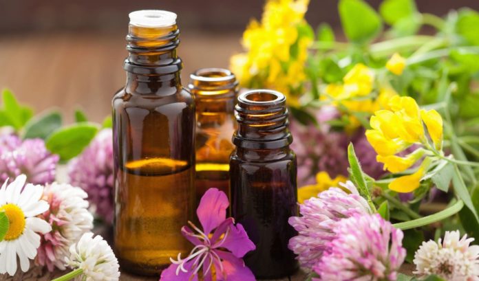 5 Essential Oils That Have Amazing Skin And Health Benefits