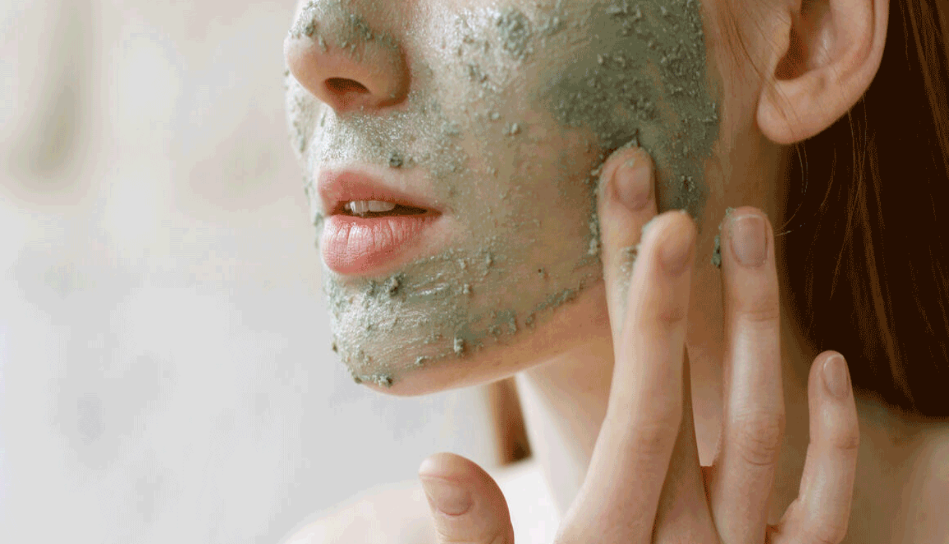 Try These Easy Homemade Face Packs For Dry Skin