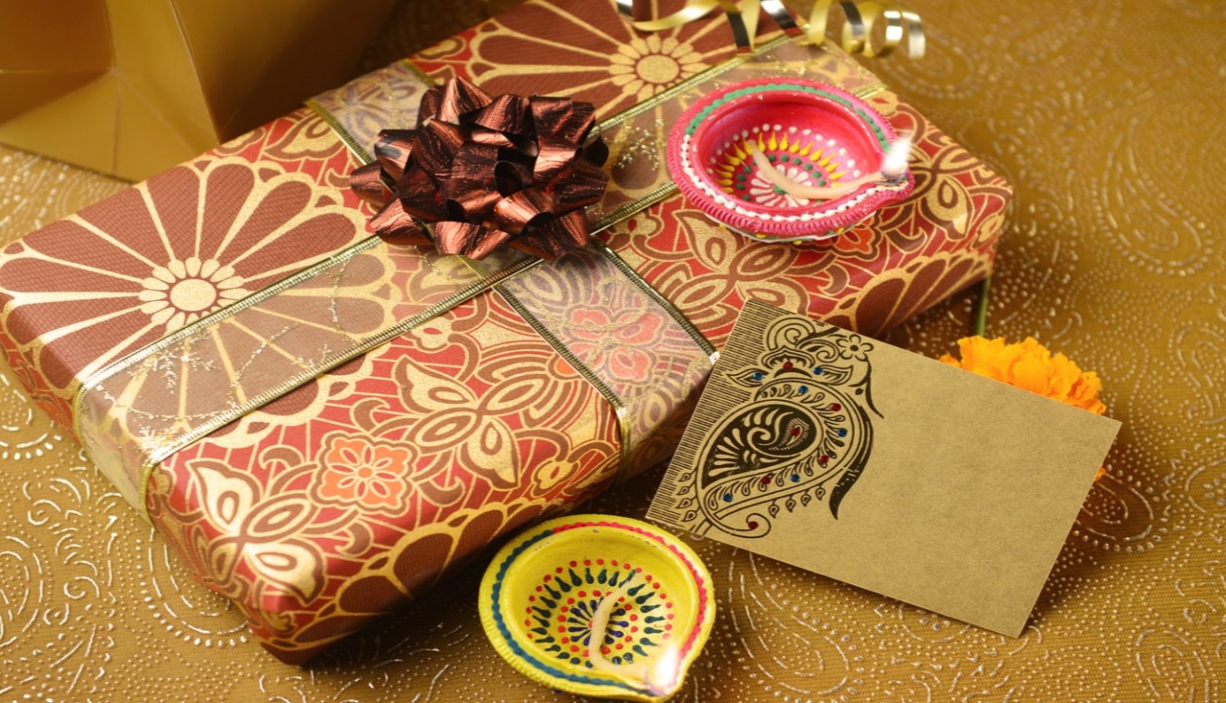 This Diwali Give Your Loved Ones These Alluring DIY Gifts