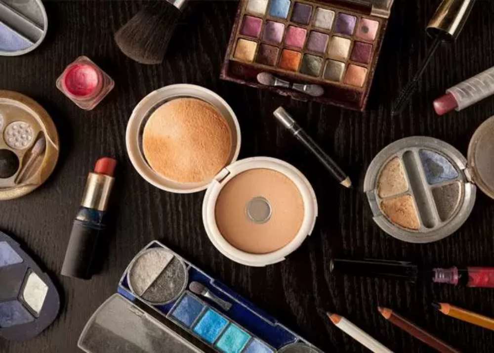 expired makeup products