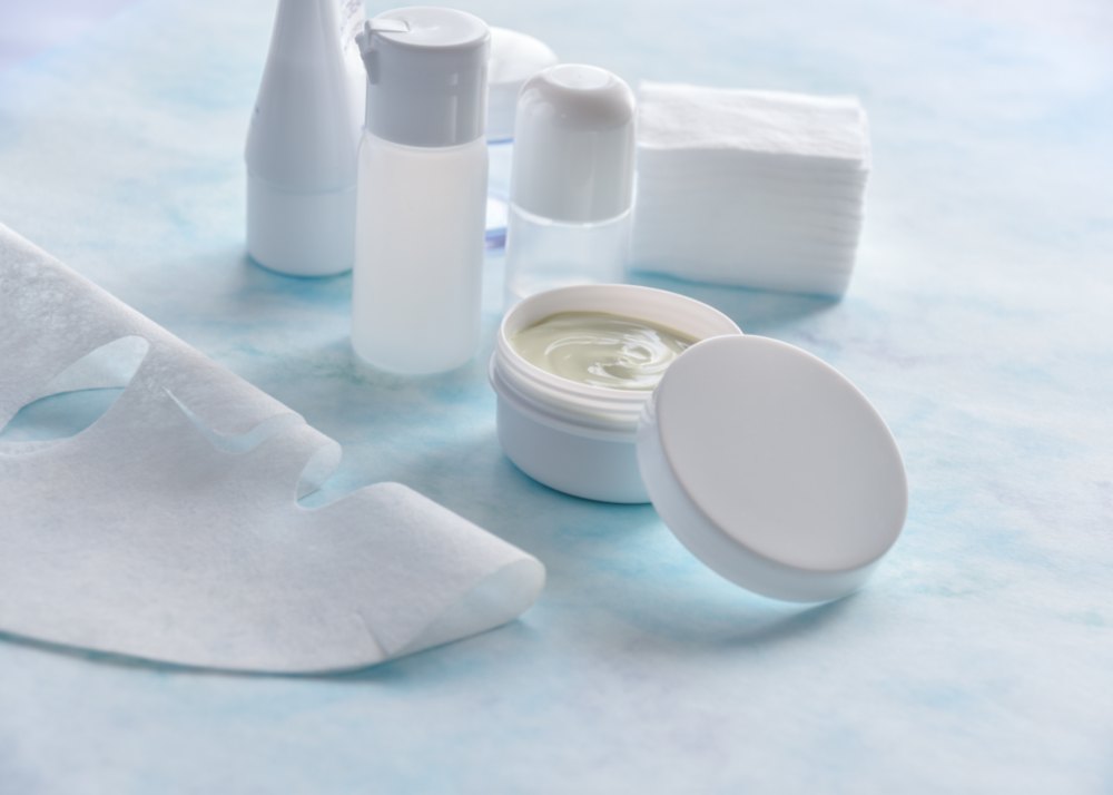 polyhydroxy acids for skincare
