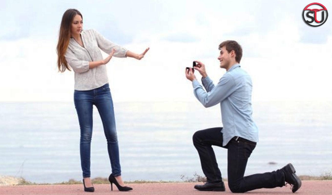 5 Ways To Reject Your Best Friend's Love Proposal