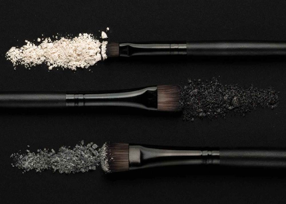 type of make up brushes