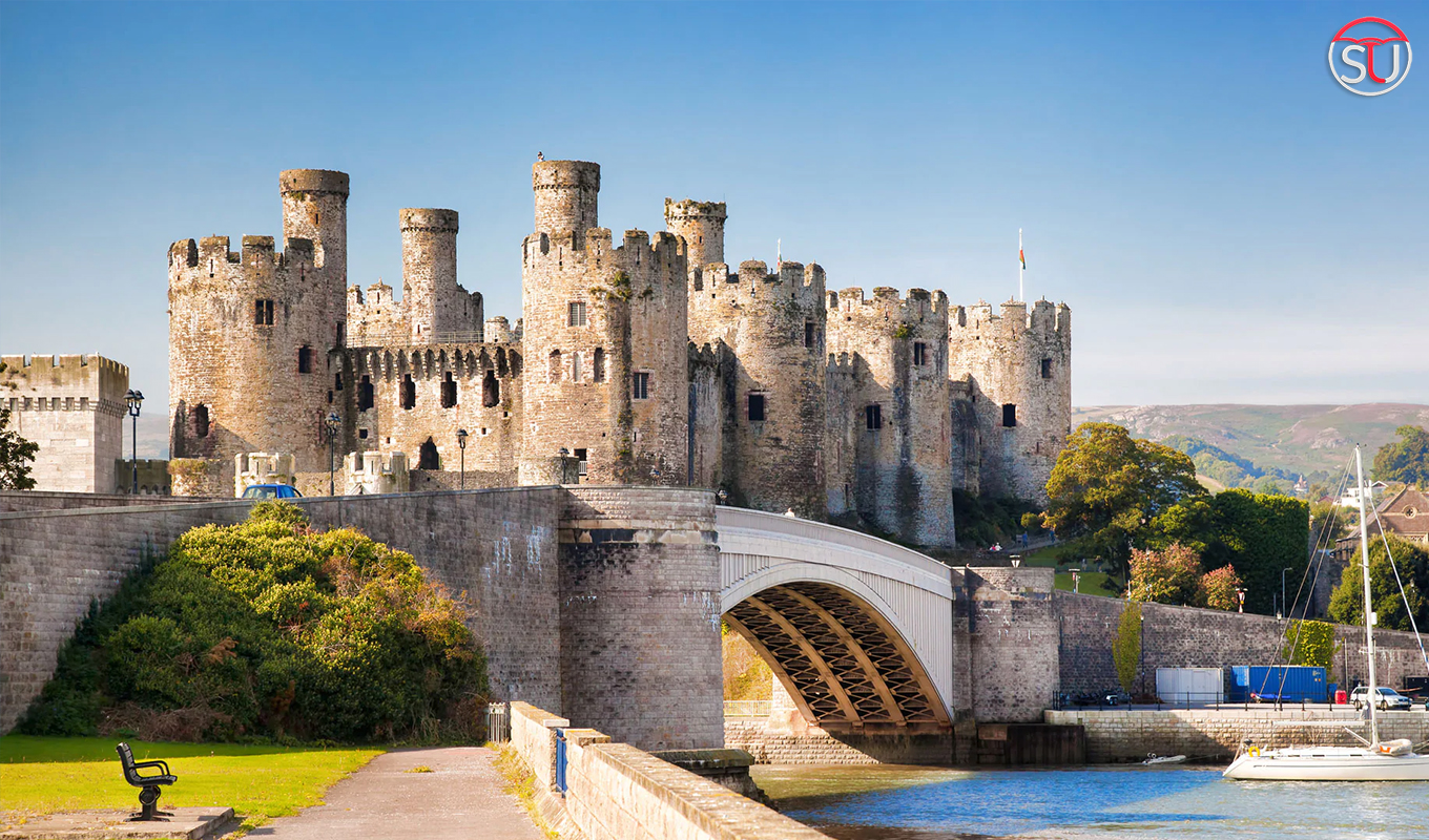 Wales: All About Castles And Natural Wonders