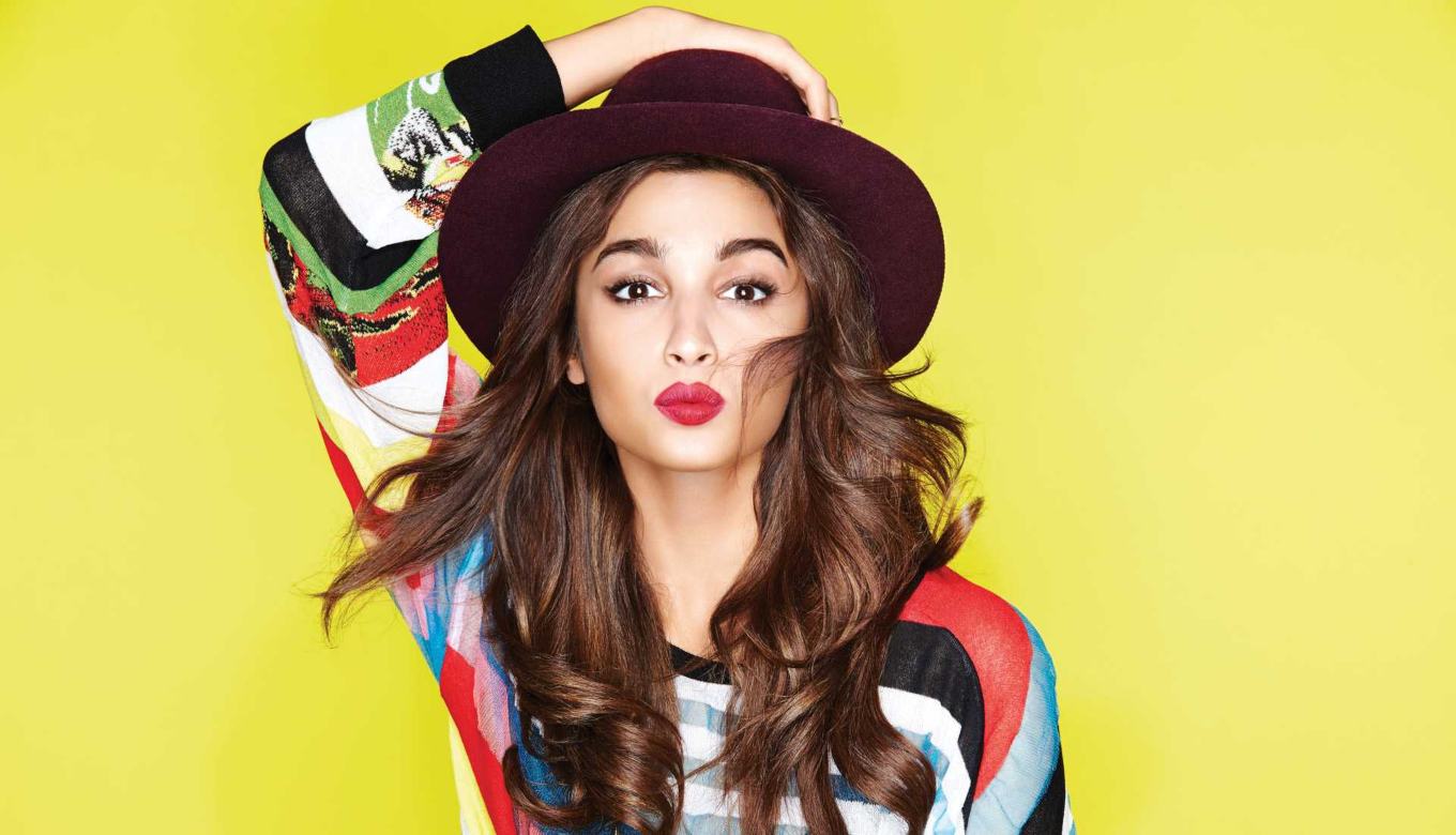 Know The Skincare Routine Of Alia Bhatt That She Swears By For Glowy Skin