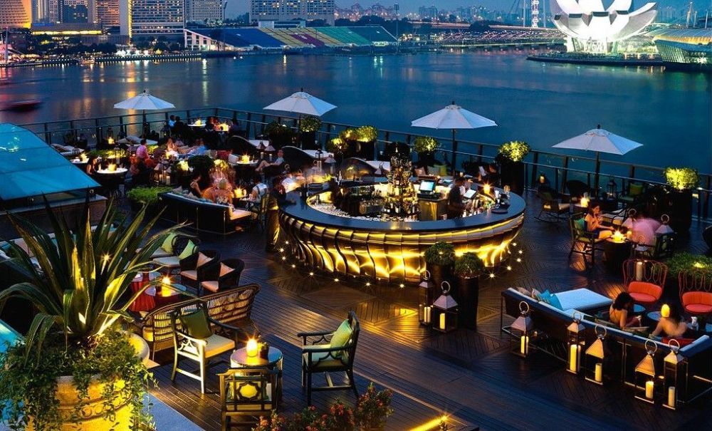 Rooftop bars Singapore 