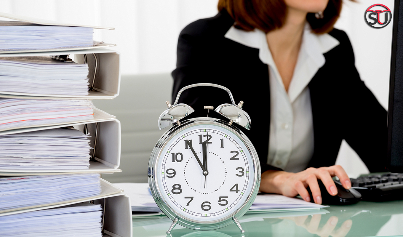 UAE Weekend Change News: Working Hours Cut To 4.5 Days A Week