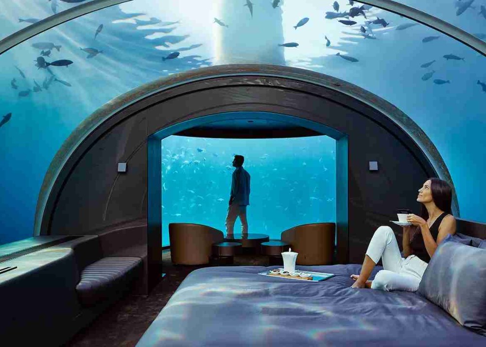 famous underwater hotels