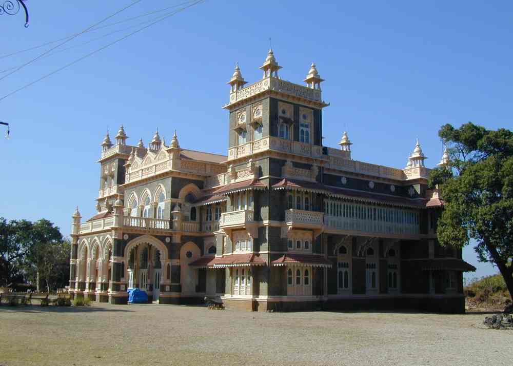 Ahmedganj Palace