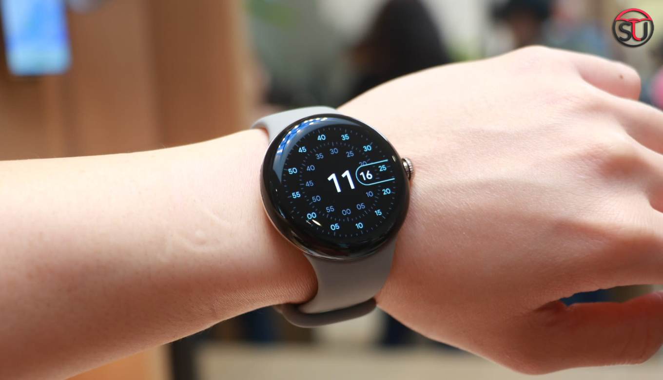Google Launched its First Ever Pixel Smartwatch, Check Its Price and Features Here