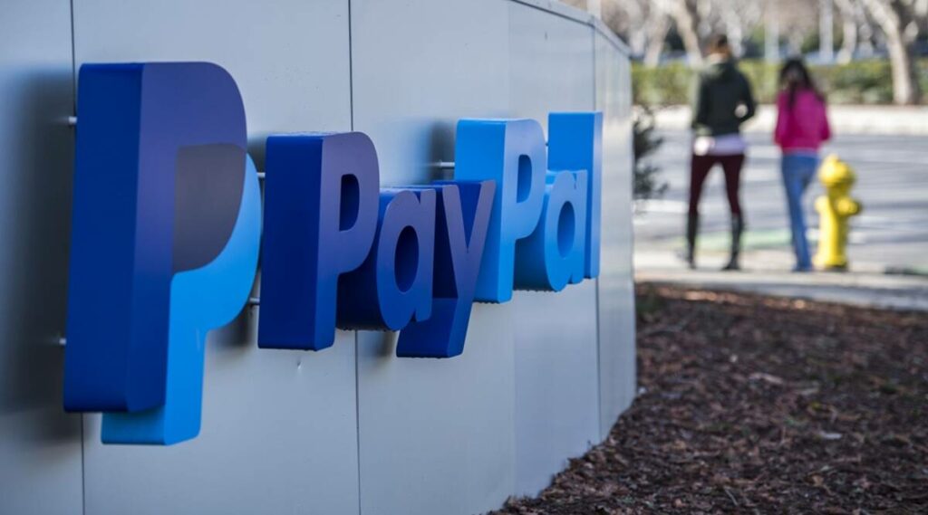 PayPal Announced To Cut 2,000 Jobs