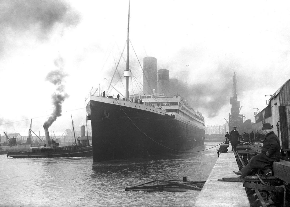 Titanic Ship Real Photo: History of Titanic ship