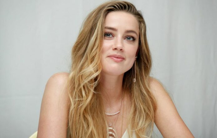 Amber Heard Received An Offer For X-Rated Film! Read Here