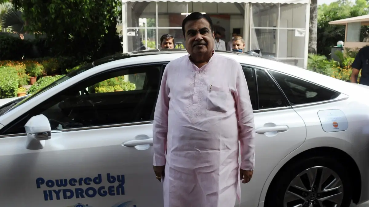 Union Minister Nitin Gadkari Reaches Parliament In Hydrogen-Powered Car