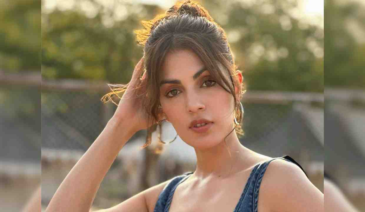 CBI Opposes Suspension of Look Out Circular Against Actor Rhea Chakraborty