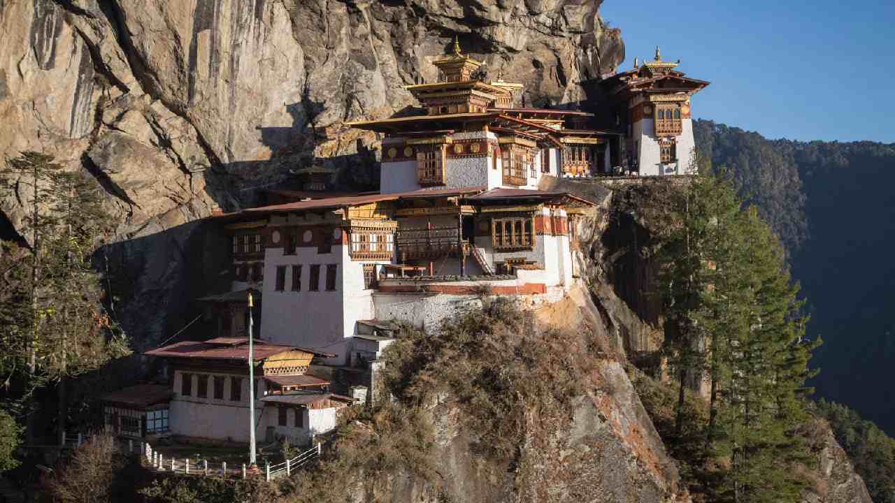 Bhutan solo travel