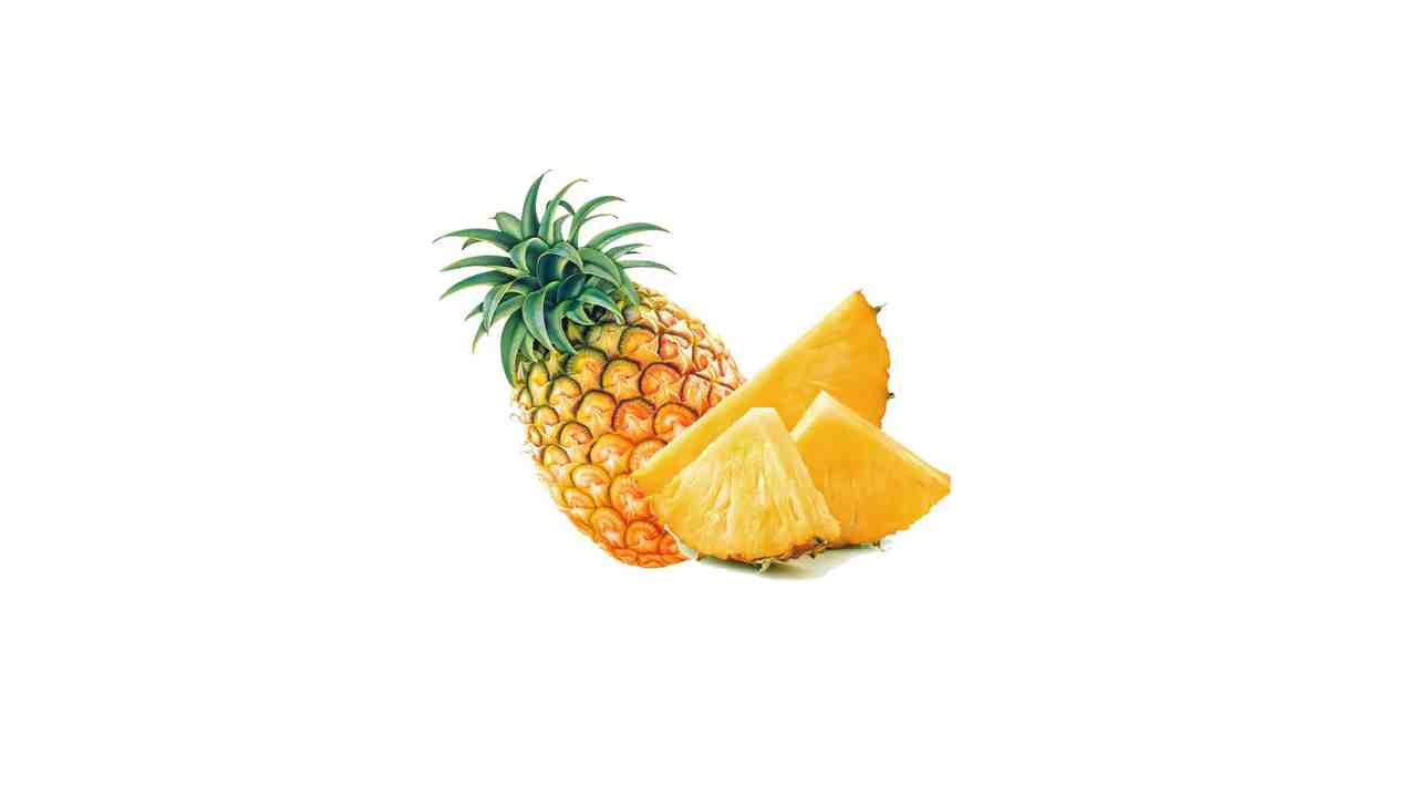 Pineapple Paradise: Tropical Hydration