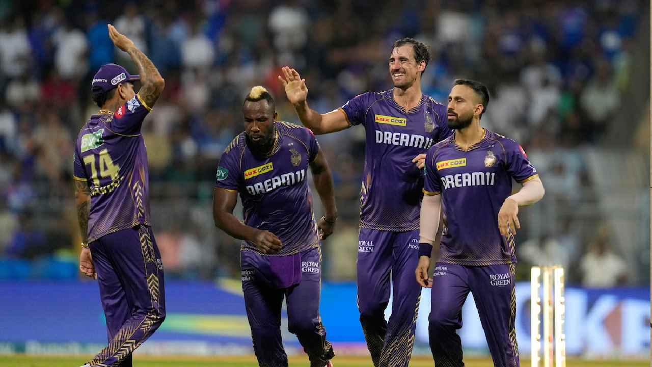 Bowlers shine for KKR